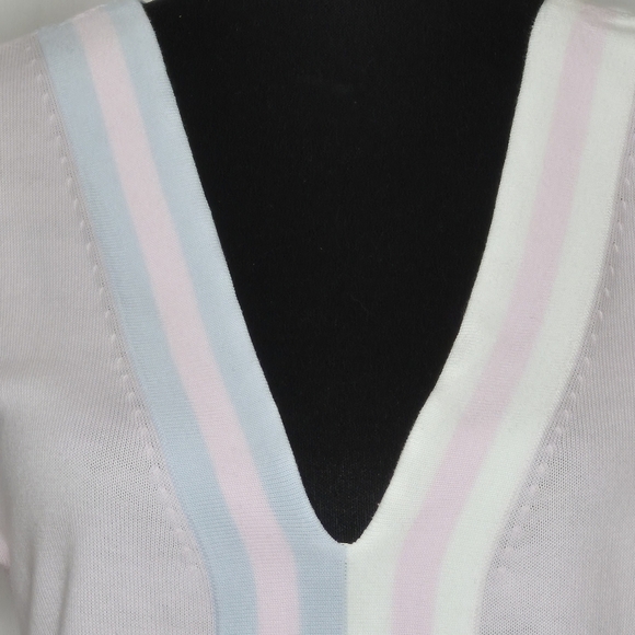 Cotton by Autumn Cashmere Deep V-Neck Short Sleeve Striped Pastel Top - Size L - Picture 5 of 9